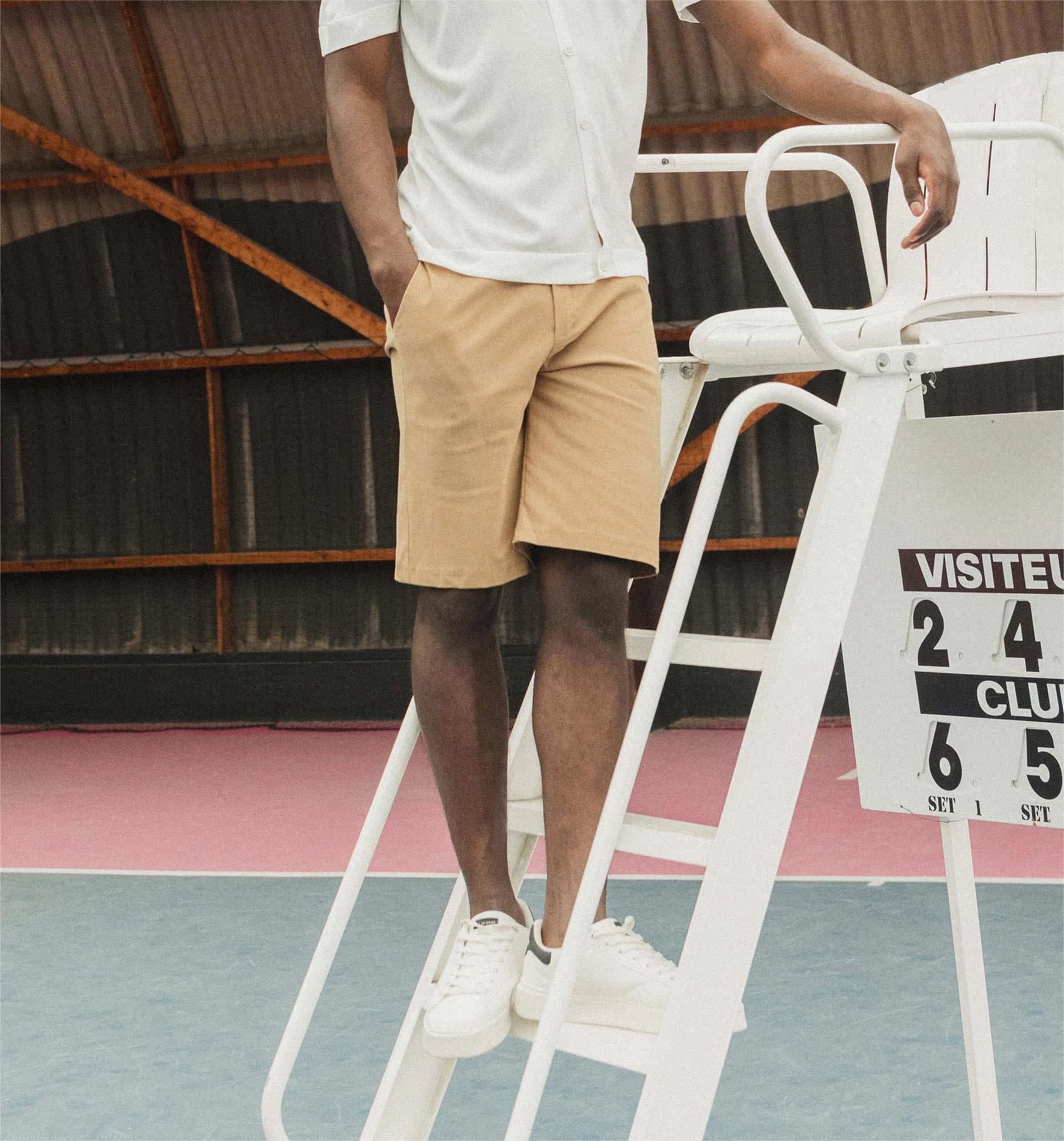 MIZIONA - Chino Short Beige